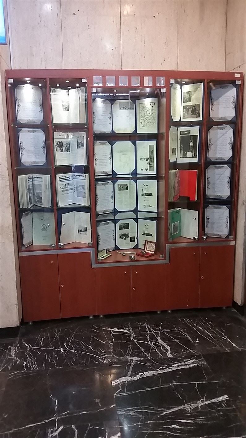 همزمان با روز جهانی موزه: اسناد قديمي در ساختمان مرکزی وزارت نفت به نمایش درآمد