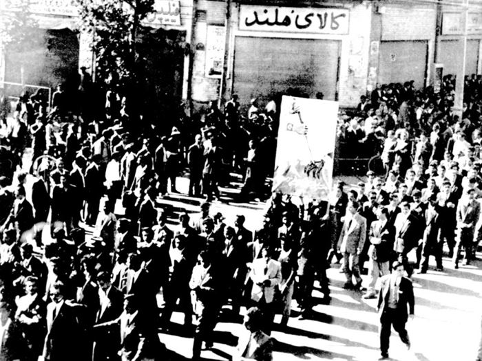 تظاهرات ملی شدن