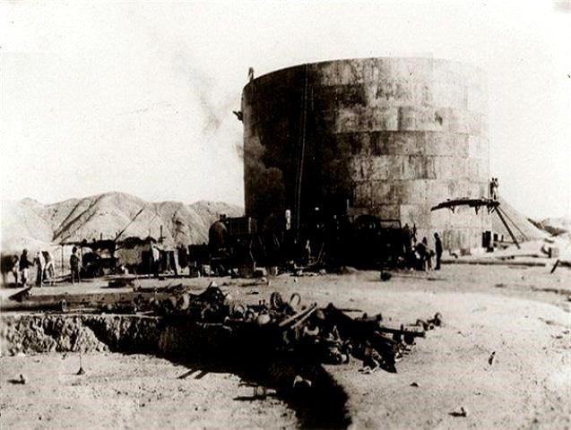 مخزن نفتي در مسجد سليمان