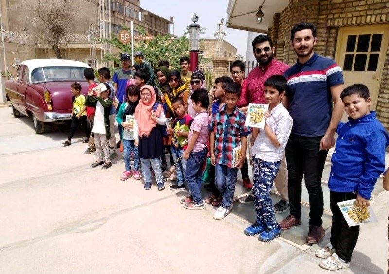 بازدید کودکان از بنزین خانه آبادان