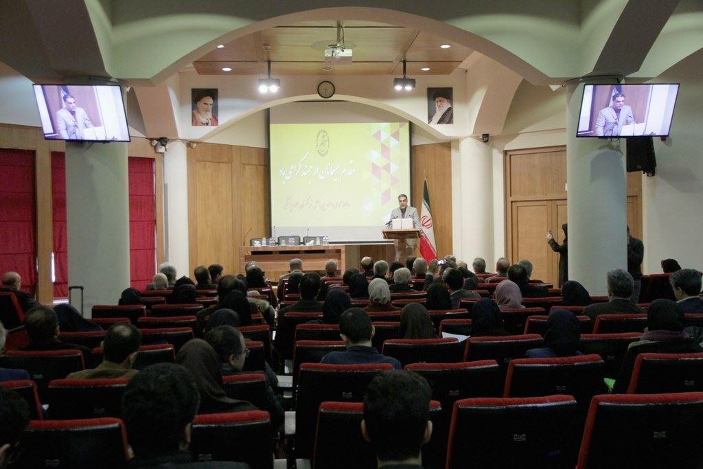 گردهمايي تاريخ پزشكي در صنعت نفت ايران برگزار شد
