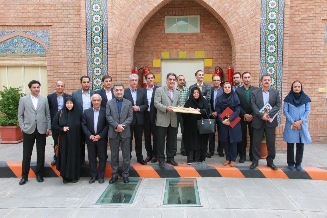 آمادگی صندوق بازنشستگی نفت در راه‌اندازی تورهای گردشگری بازديد از موزه‌های صنعت نفت ايران