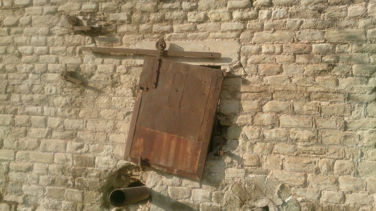 سیستم مکانیکی کنترل حريق در تلمبه خانه قدیمی پالایشگاه تاریخی مسجدسلیمان 