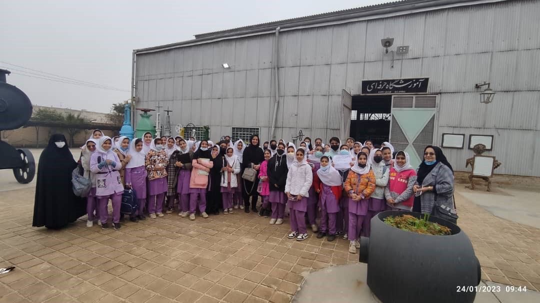 SCHOOLS VISITING ABADAN KARAMOOZAN MUSEUM