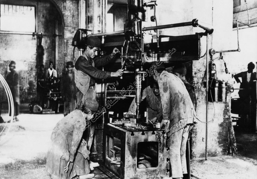 Masjid Suleiman repair workshop in the 1922s