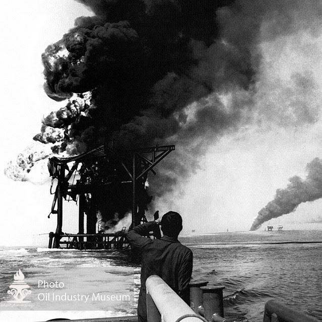 خارگ چگونه هشت سال مقاومت كرد؟